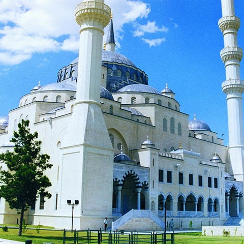 Ashgabat Ertuğrul Gazi Mosque and Cultural Center