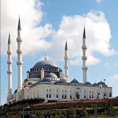 Ataşehir Mimar Sinan Camii